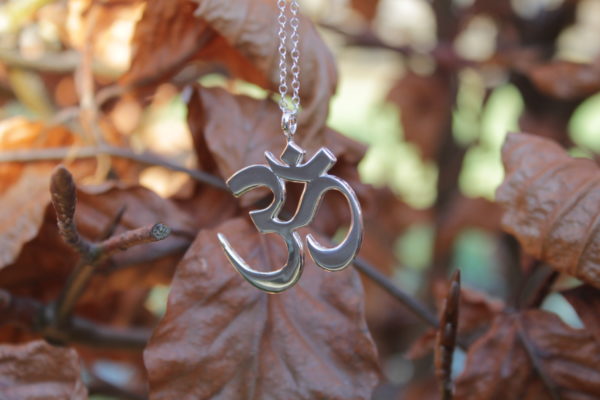 Médaillon simple en argent - Aum - Image 3