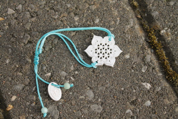 Bracelet Fleur sacrée - Gris anthracite - Image 8