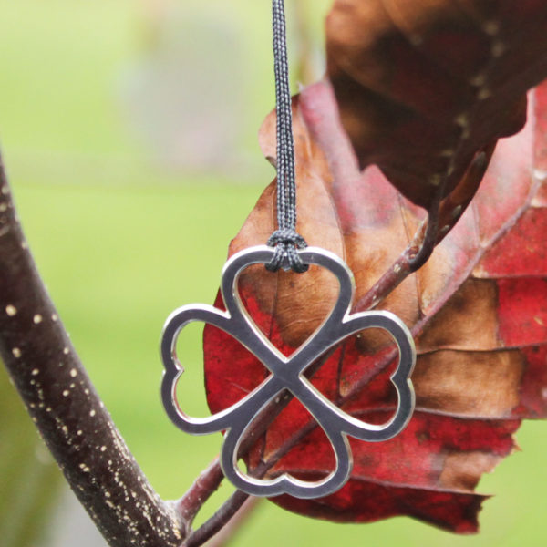 Collier - Coeur de fraternité - Gris anthracite